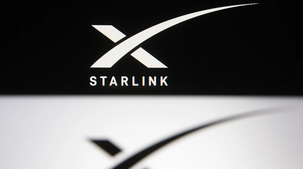 SpaceX Preps Expanding Starlink To Serve 'Mobile Users'